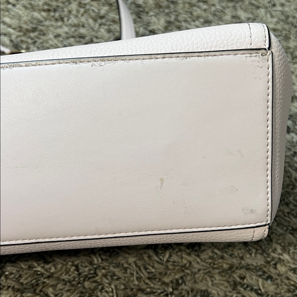 Michael Kors Blush Pink Tote with Two Matching Pouches - Picture 7 of 8